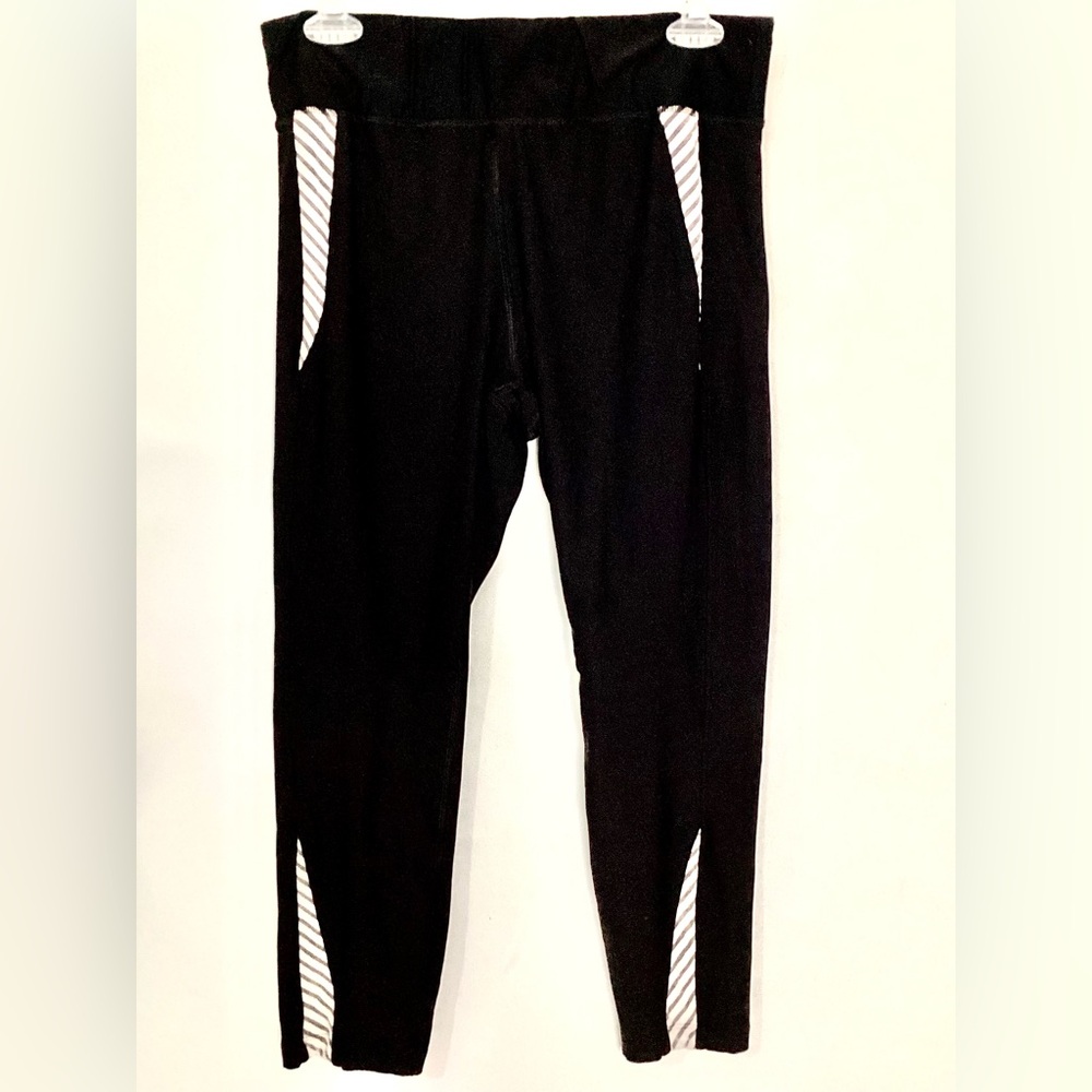 Moret Ultra Women's Workout Leggings w Black & White Accent Trim